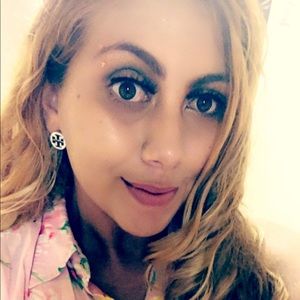 Meet your Posher, Marisol